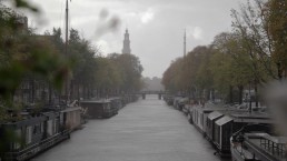 Legs of Amsterdam still 03 uai Wytse Koetse